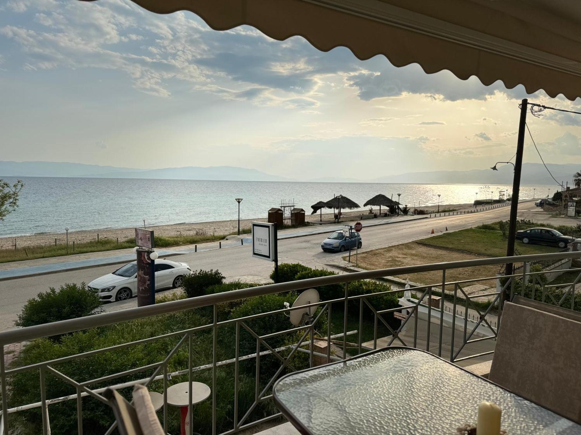Sea 2 See Paralia Ofryniou Orfánion Exterior foto
