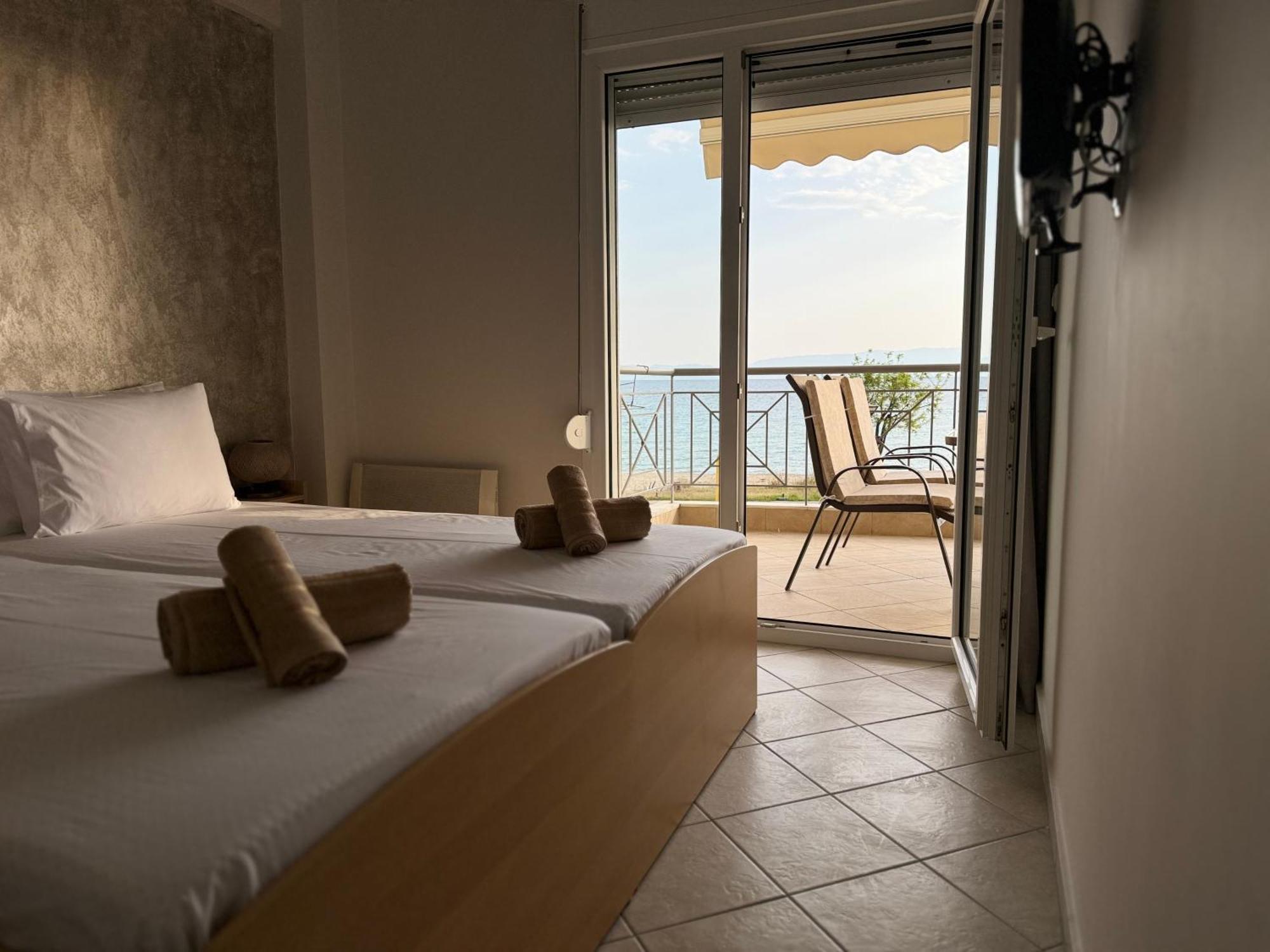 Sea 2 See Paralia Ofryniou Orfánion Exterior foto